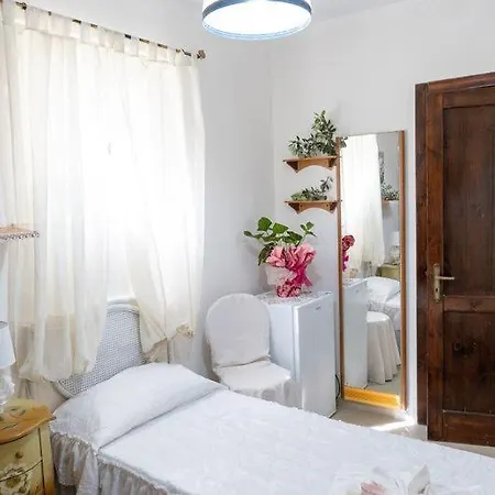 Torre Pinta Masseria Medioevale Çiftlik konaklama Otranto