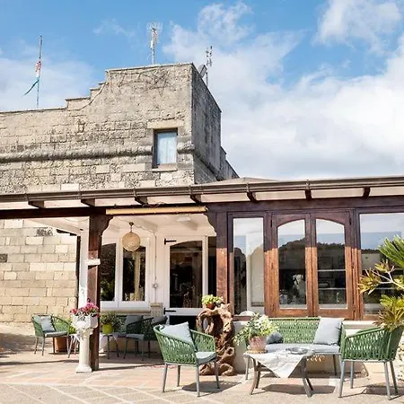Alojamento de Turismo Rural Torre Pinta Masseria Medioevale Otranto