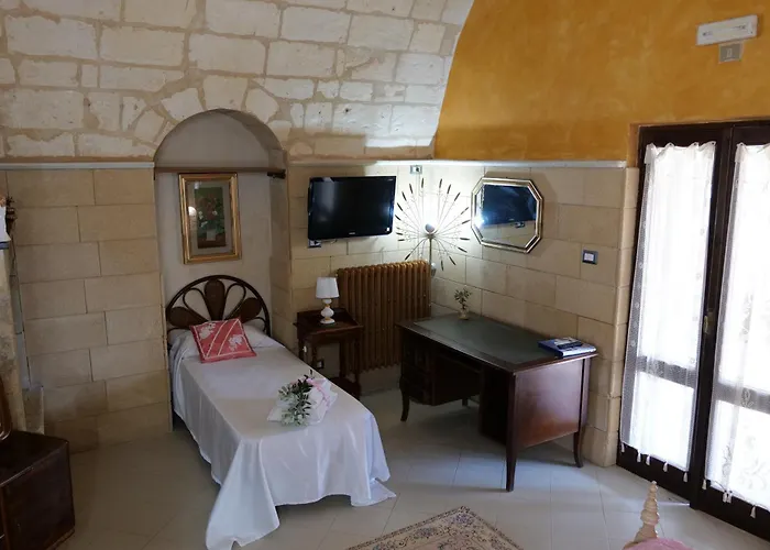 Torre Pinta Masseria Medioevale *